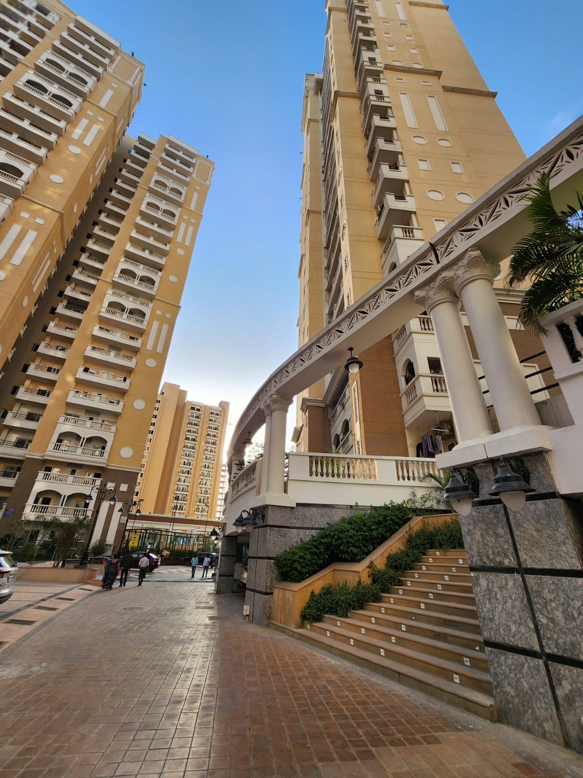 Purvanchal Royal City Apartments in Sector Chi 5 Greater Noida