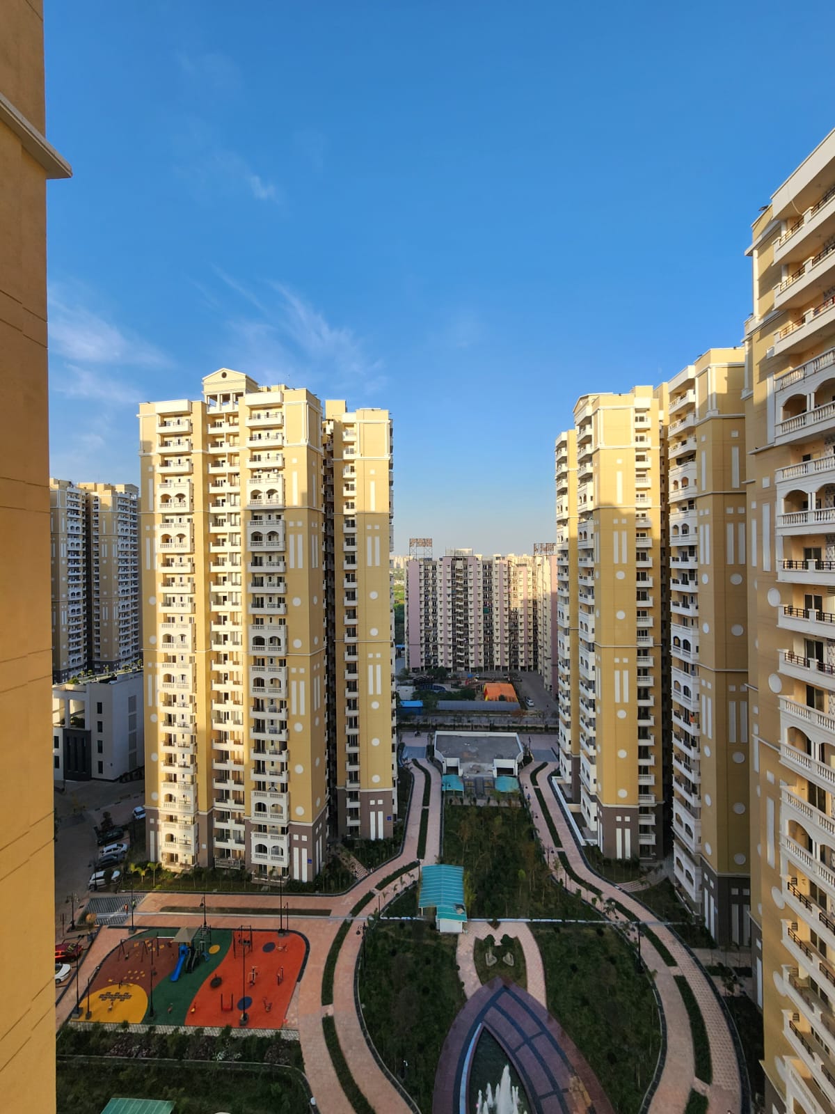 Purvanchal Royal City Apartments in Sector Chi 5 Greater Noida