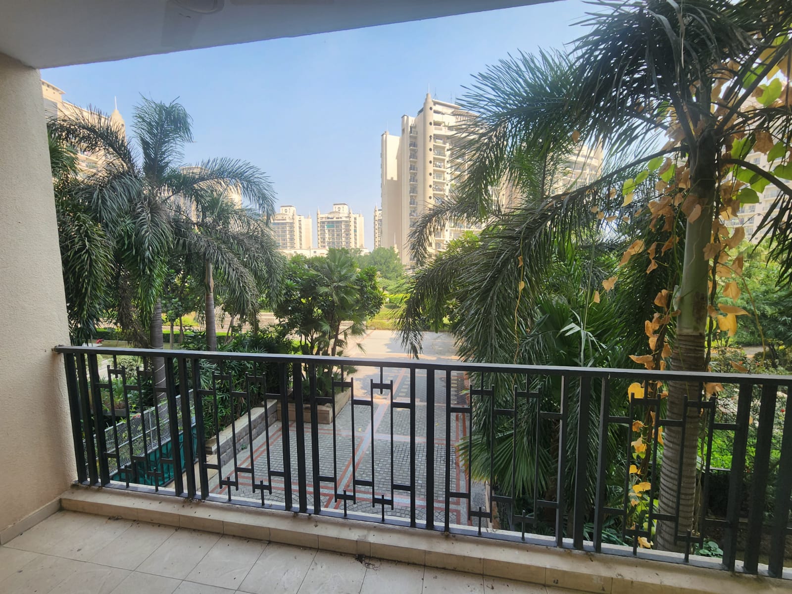 ATS Greens Paradiso 3BHK 1750 sq.ft apartment in Sector Chi-4, Greater Noida